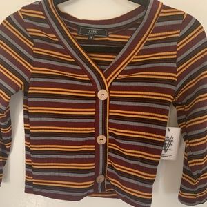 Vibe sportswear v-neck long sleeve shirt